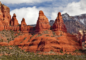 Image of a red rock mountain-geology in Sedona